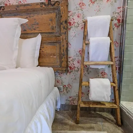 Demeure Terrisse Les *